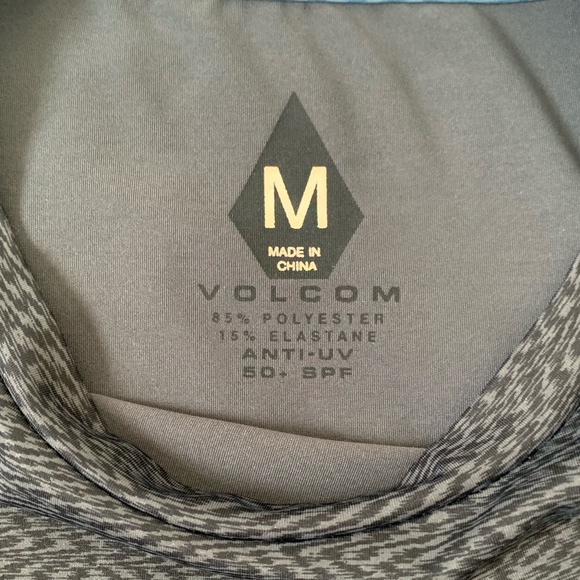 Grey and Black Volcom Men's Long Sleeve Rash Guard - Picture 3 of 3